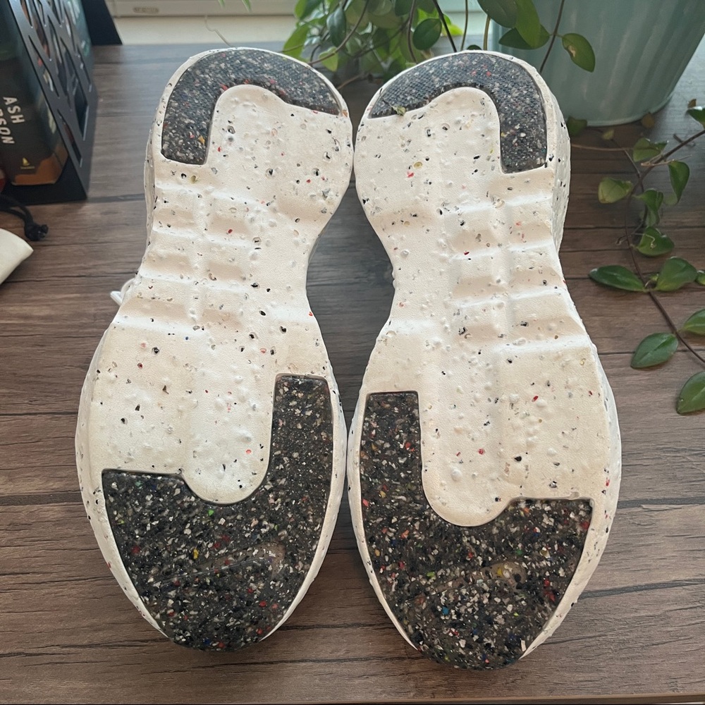 NIKE WOMEN'S CRATER IMPACT SHOES SZ 8 - White - Picture 5 of 10